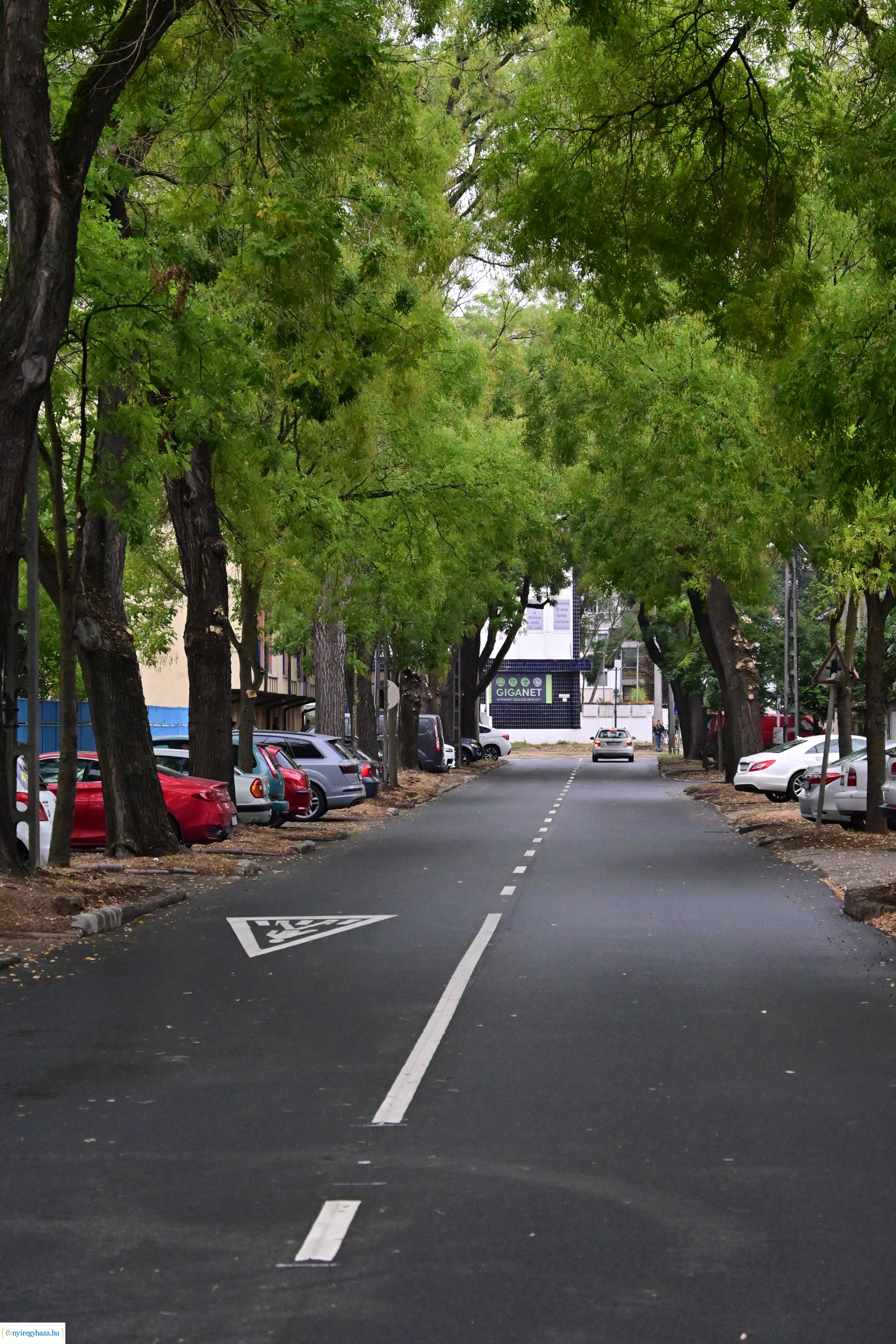 Árok utca új aszfalt 2024