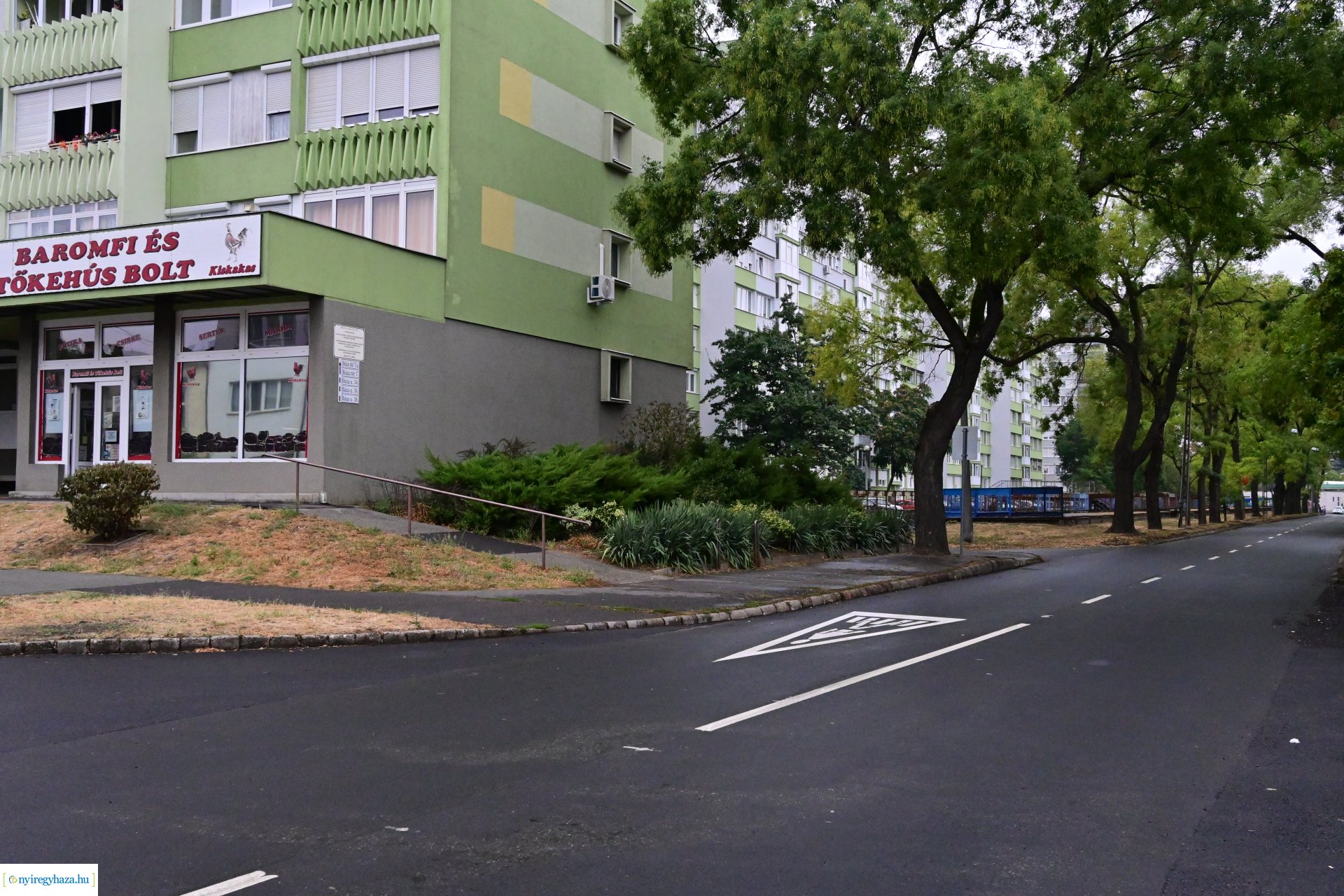 Árok utca új aszfalt 2024