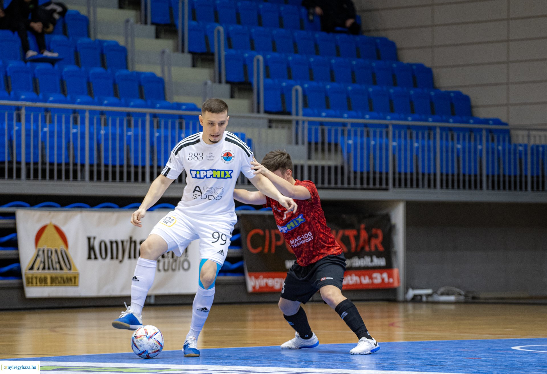 A'Stúdió Futsal - Maglódi TC futsal mérkőzés a Continental Arénában