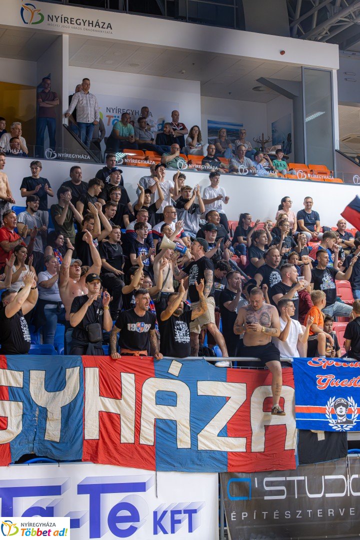 A’Studió Futsal Nyíregyháza – Újpest FC 7–2 (3–1)