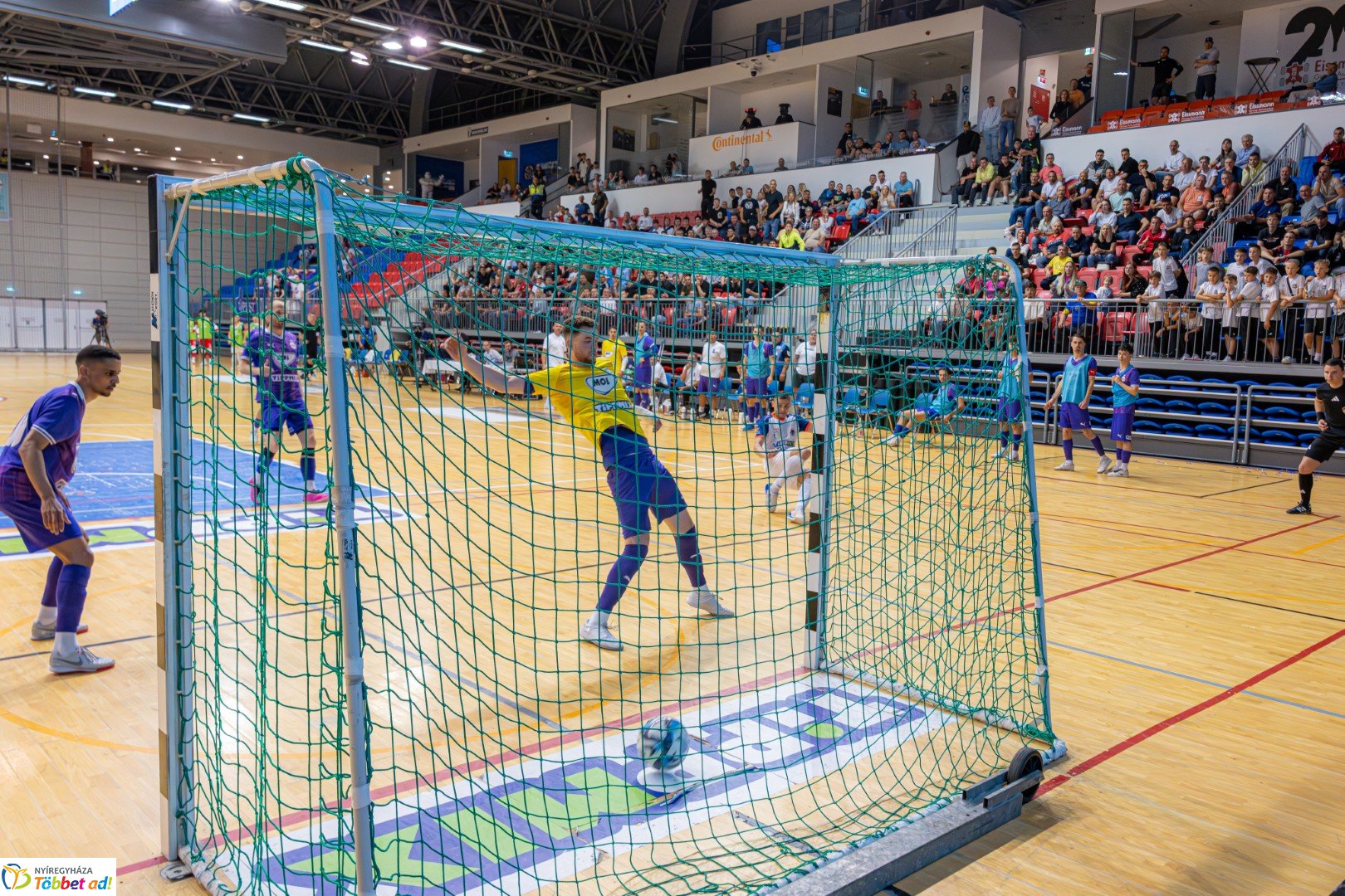 A’Studió Futsal Nyíregyháza – Újpest FC 7–2 (3–1)