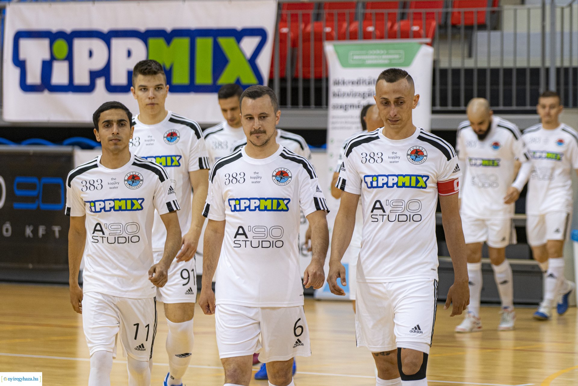 A’Stúdió Futsal Nyíregyháza–Nyírbátori SC futsal mérkőzés a Continental Arénában
