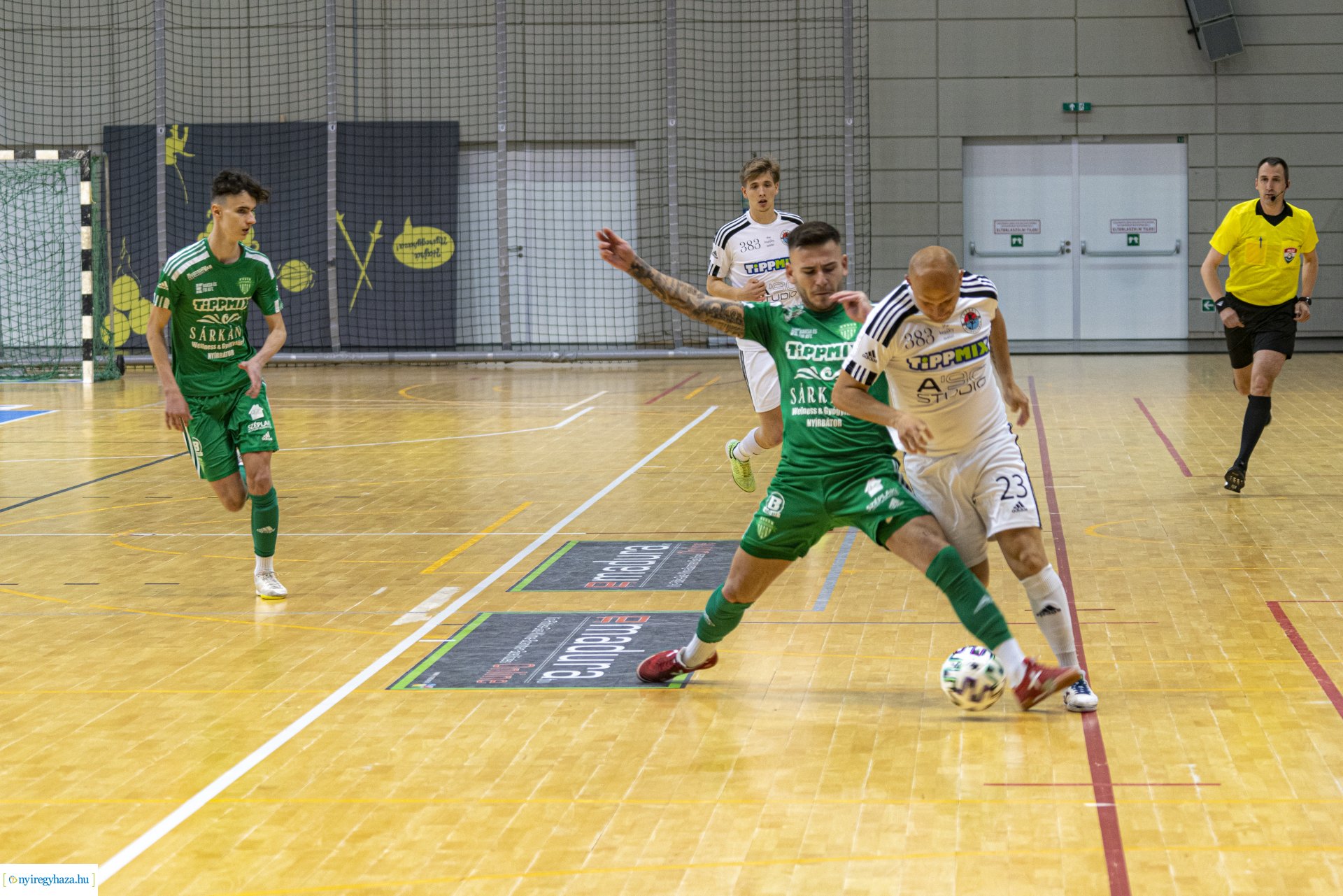 A’Stúdió Futsal Nyíregyháza–Nyírbátori SC futsal mérkőzés a Continental Arénában