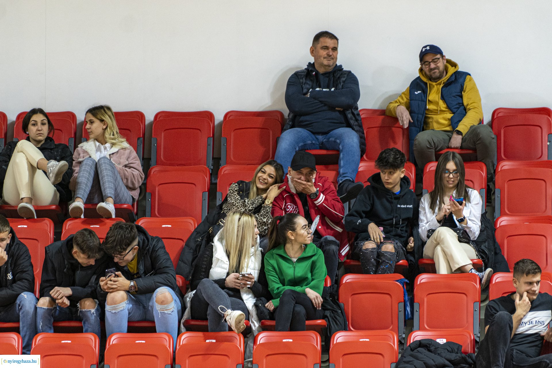 A’Studió Futsal Nyíregyháza–Rubeola FC futsal mérkőzés a Continental Arénéban