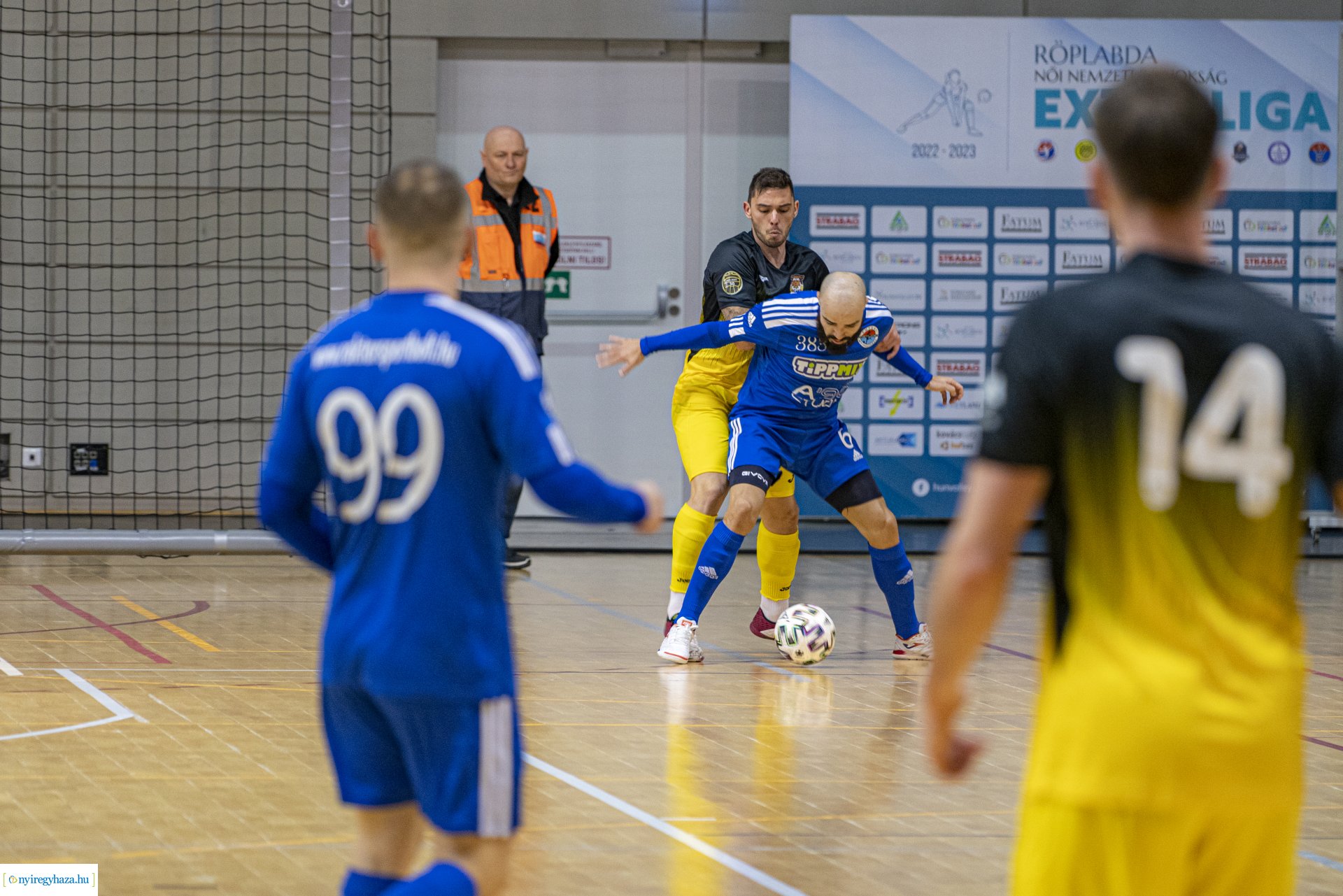 A’Studió Futsal Nyíregyháza–Rubeola FC futsal mérkőzés a Continental Arénéban