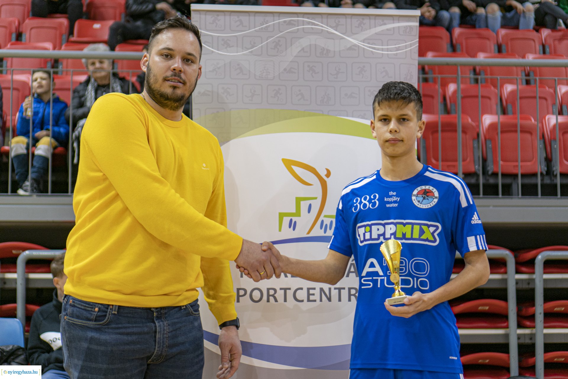 A’Studió Futsal Nyíregyháza–Rubeola FC futsal mérkőzés a Continental Arénéban