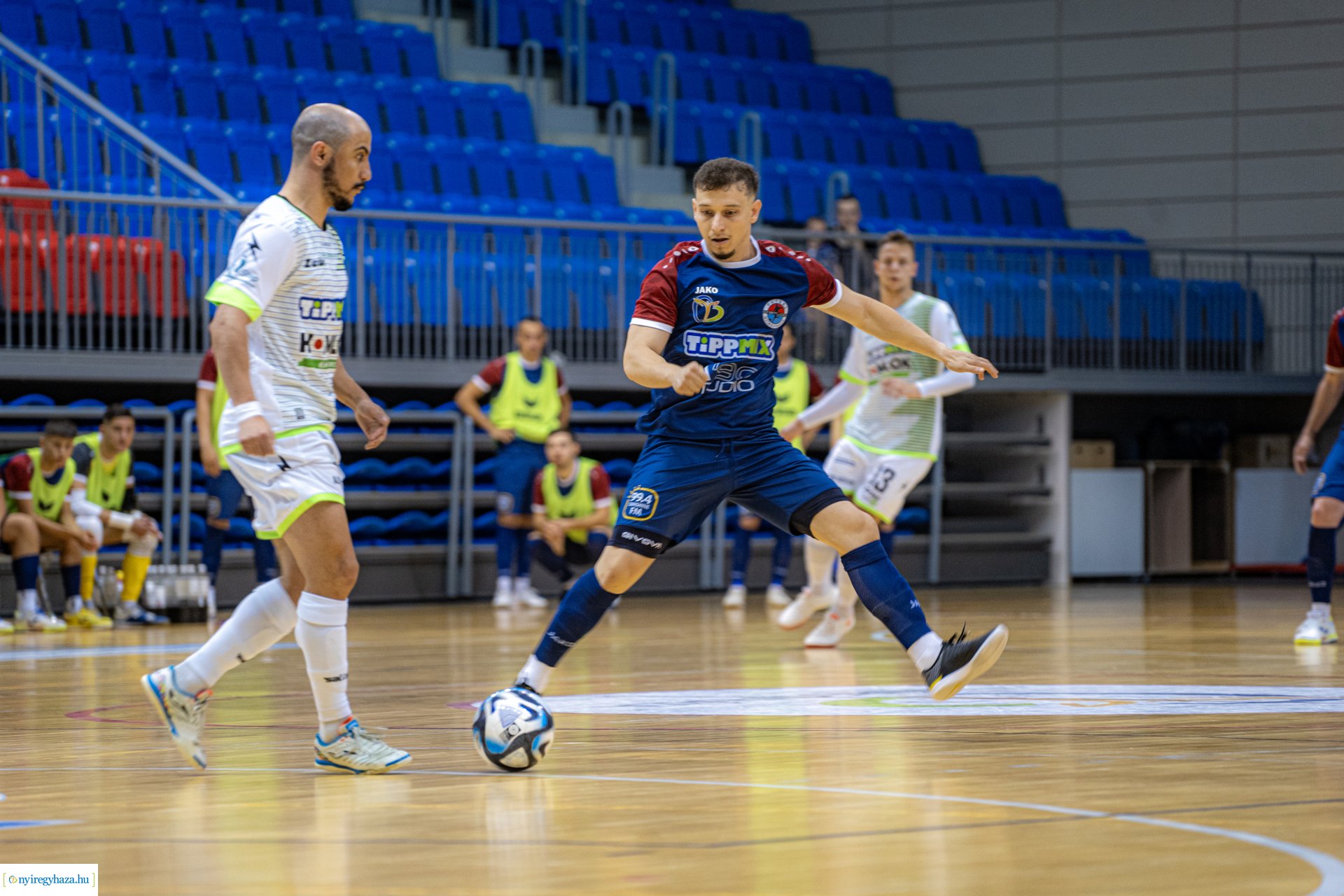 A'STÚDIÓ NYÍREGYHÁZA VS HALADÁS VSE futsal labdarúgó mérkőzés a Continental Arénában