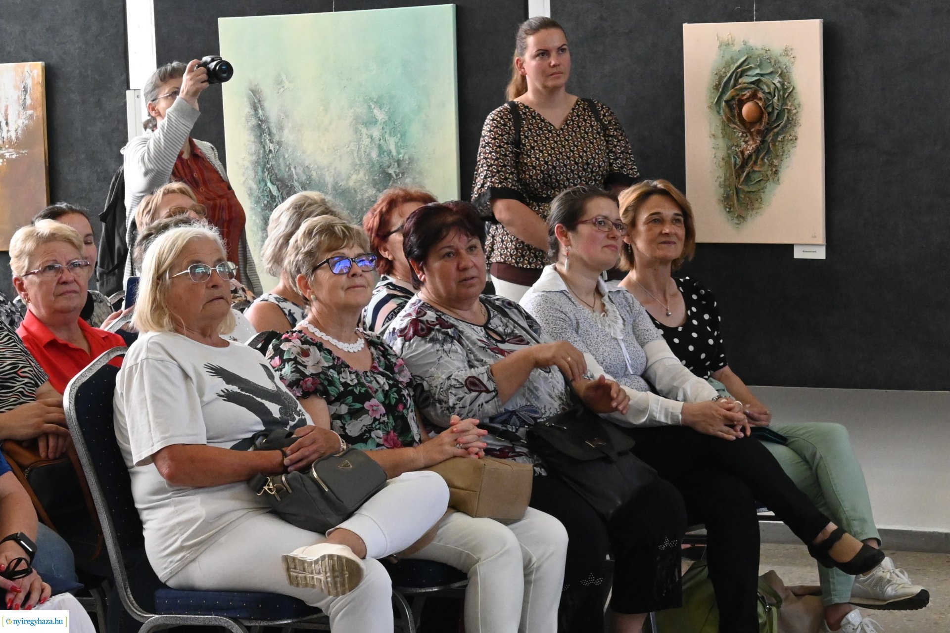 ASzakkör csoportjainak kiállításmegnyitó ünnepsége a VMKK-ban