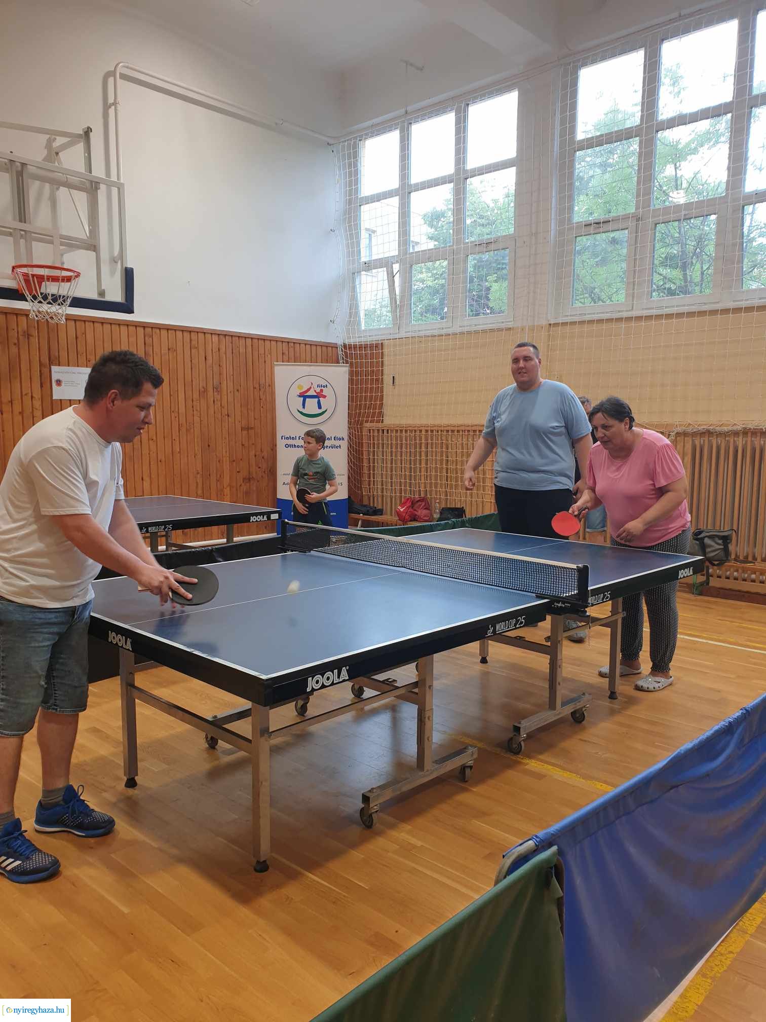 Asztalitenisz házibajnokságot rendezett a FIFOT