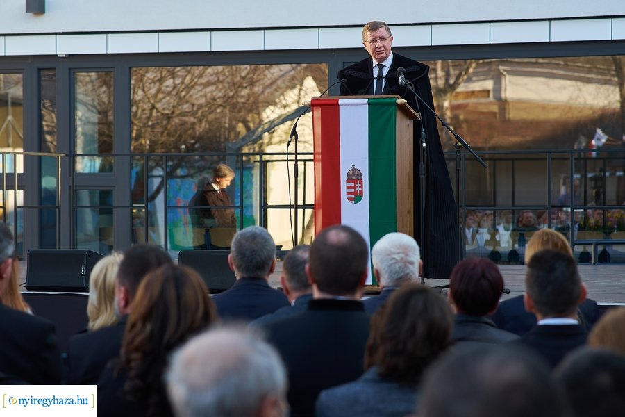 Átadták a református iskolát - 2022