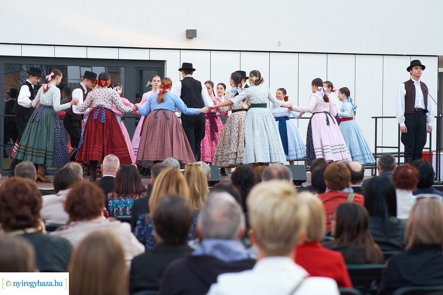 Átadták a református iskolát - 2022