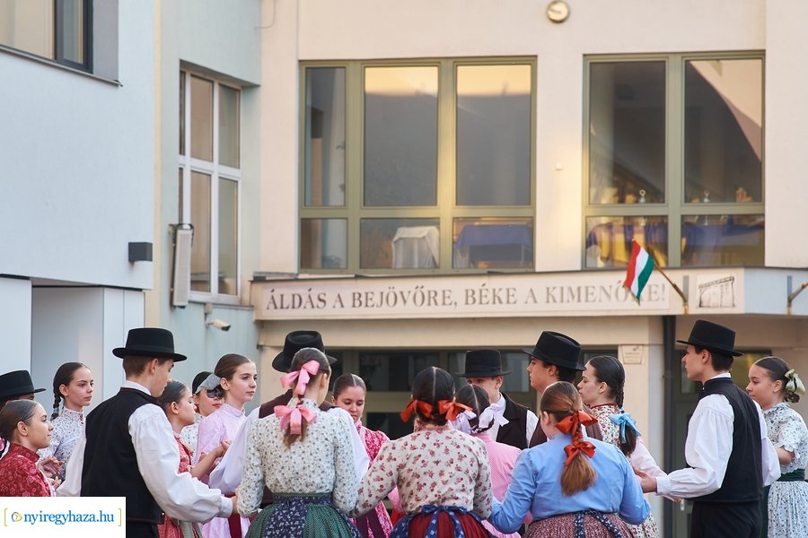 Átadták a református iskolát - 2022