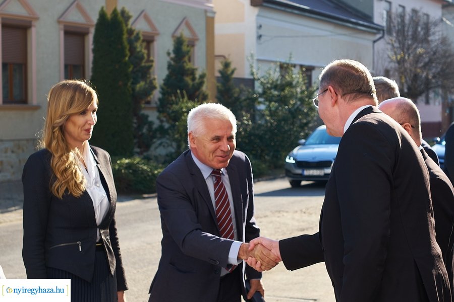 Átadták a református iskolát - 2022