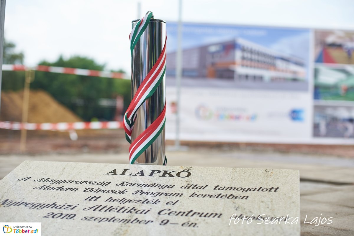 Atlétikai Centrum alapkőletétele