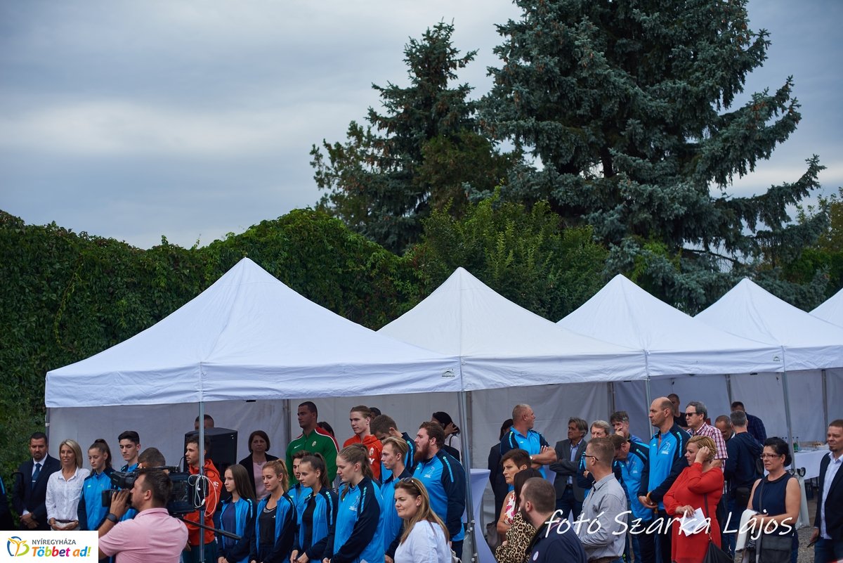 Atlétikai Centrum alapkőletétele