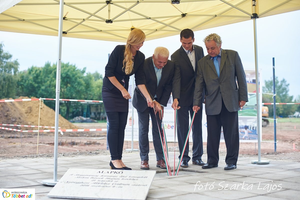 Atlétikai Centrum alapkőletétele
