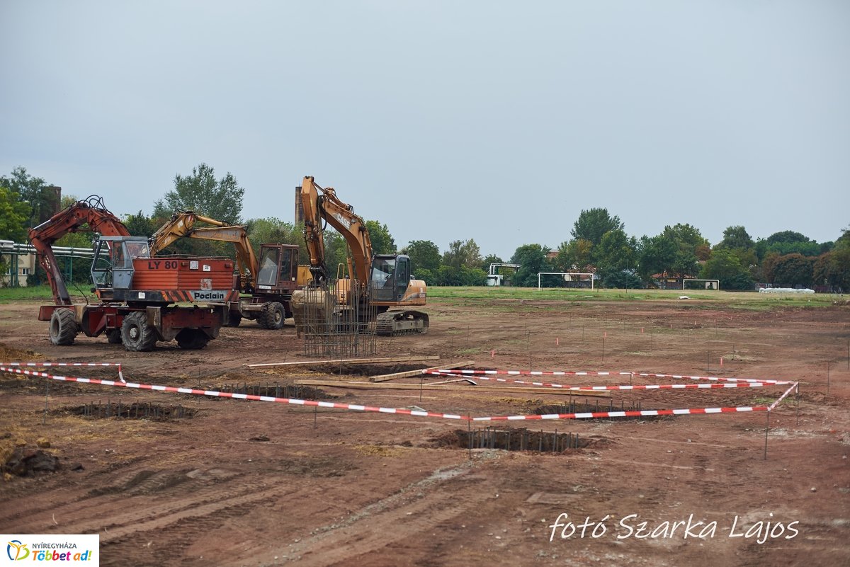 Atlétikai Centrum alapkőletétele