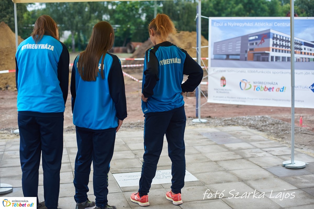 Atlétikai Centrum alapkőletétele