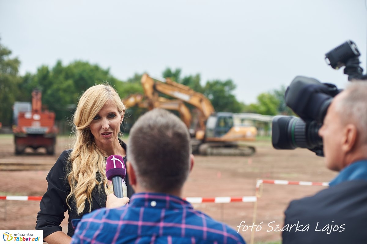 Atlétikai Centrum alapkőletétele