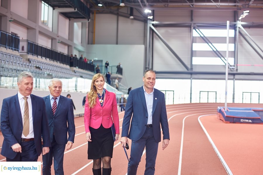 Atlétikai Centrum átadó 2022