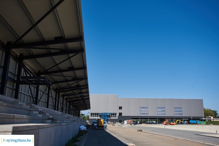Atlétikai Centrum munkálatok 2020909