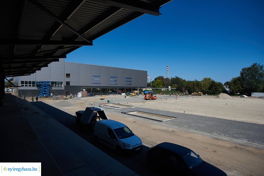 Atlétikai Centrum munkálatok 2020909