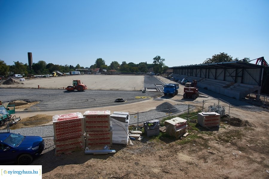 Atlétikai Centrum munkálatok 2020909