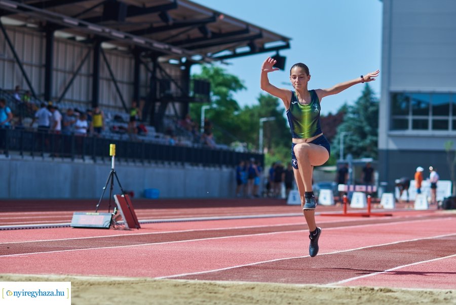 Atlétikai verseny  az új pályán 20210624