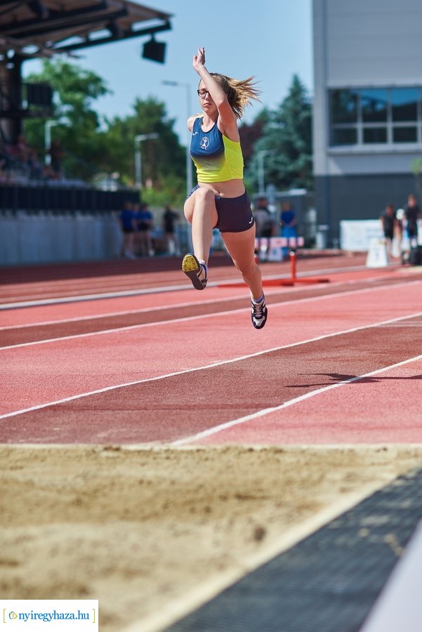 Atlétikai verseny  az új pályán 20210624