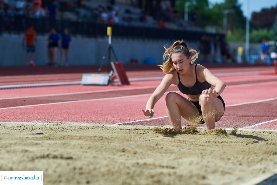 Atlétikai verseny  az új pályán 20210624