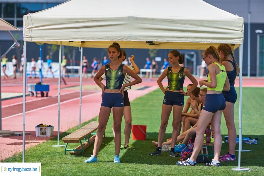 Atlétikai verseny  az új pályán 20210624