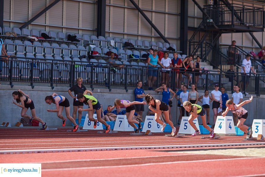 Atlétikai verseny  az új pályán 20210624