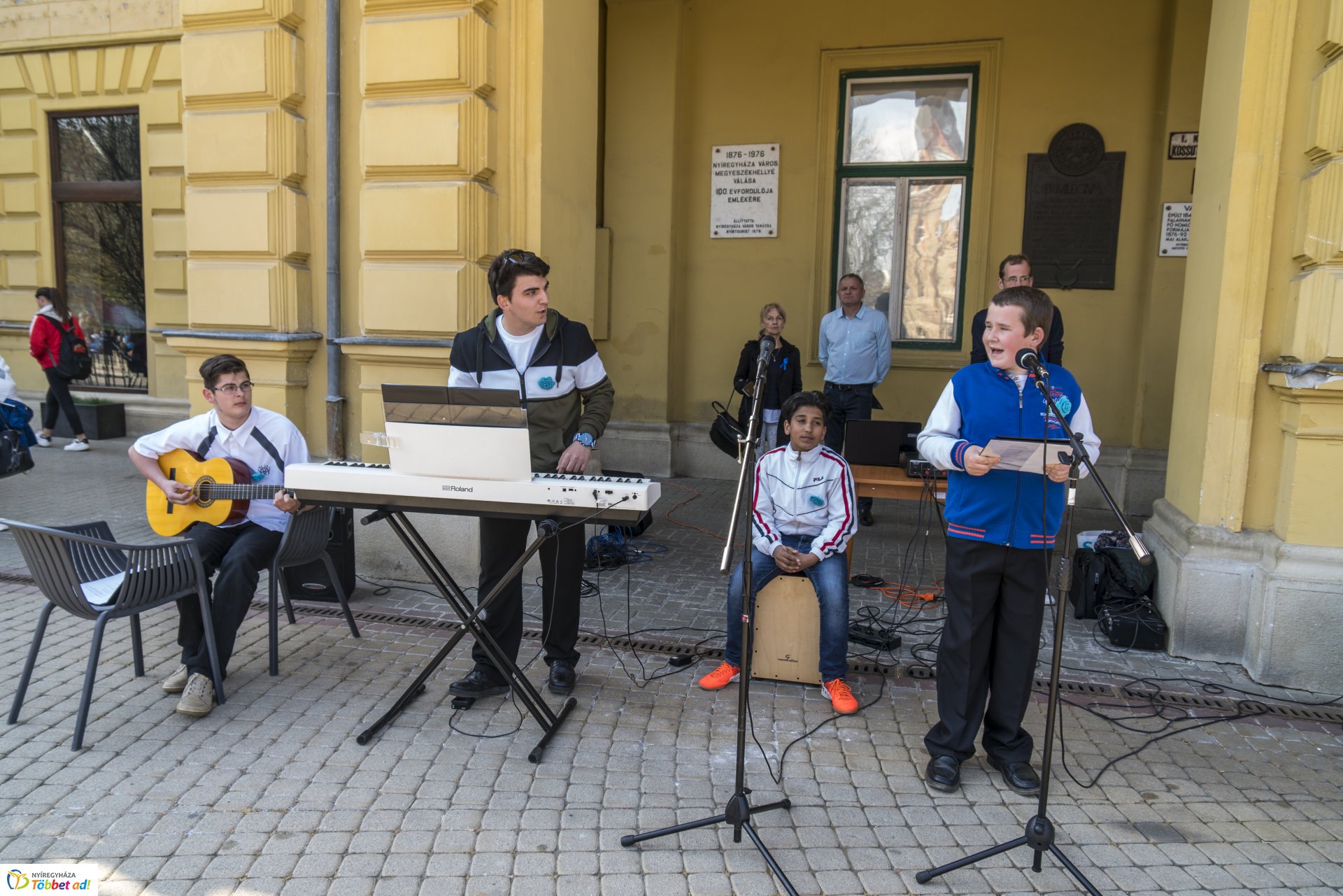 Autizmus Világnapja a Kossuth téren