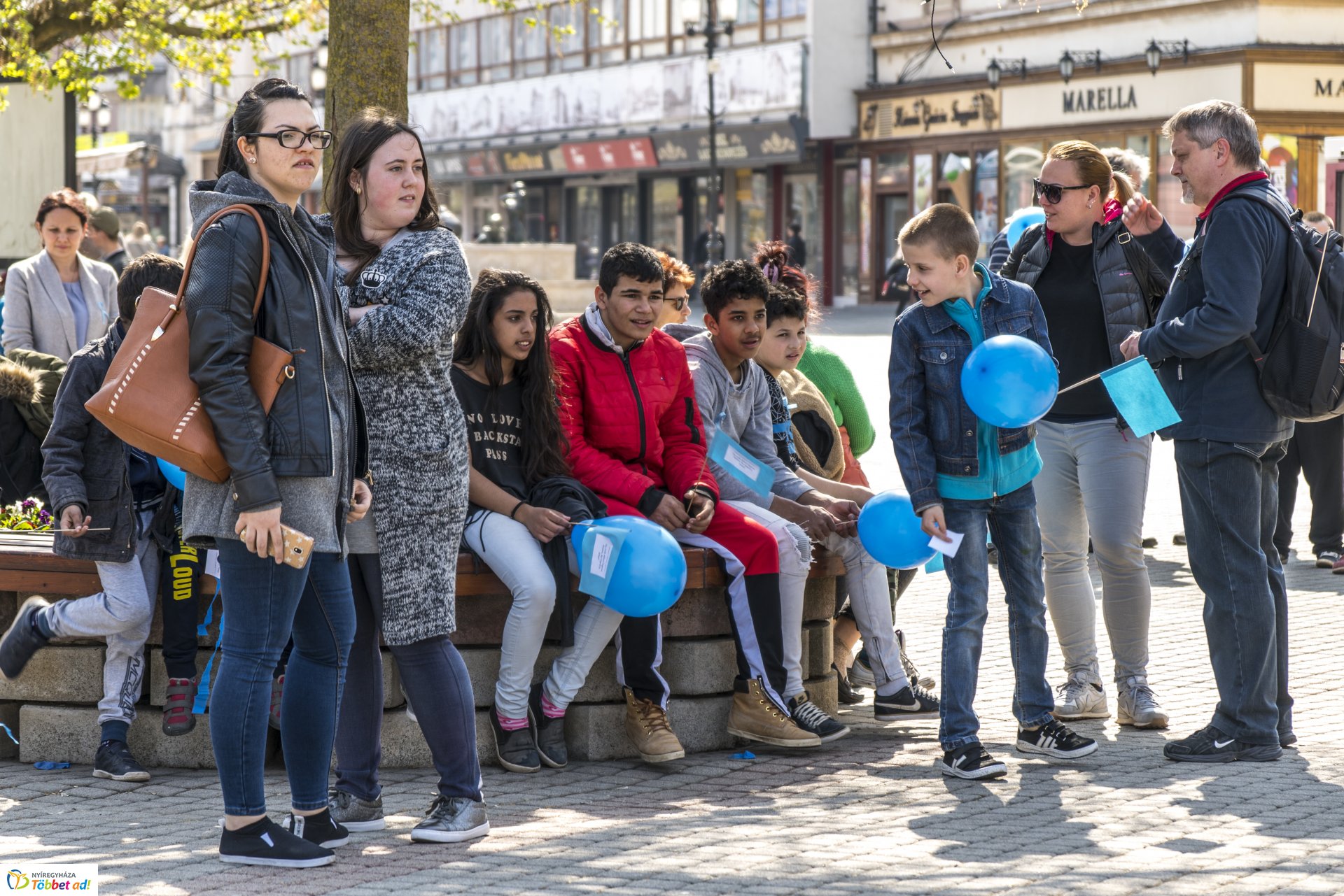 Autizmus Világnapja a Kossuth téren