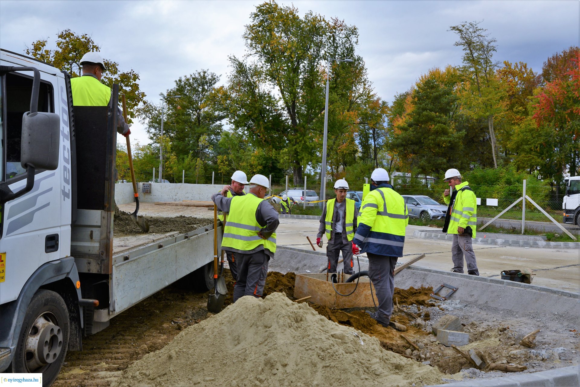 Autóbusz telephely kialakításának bejárása