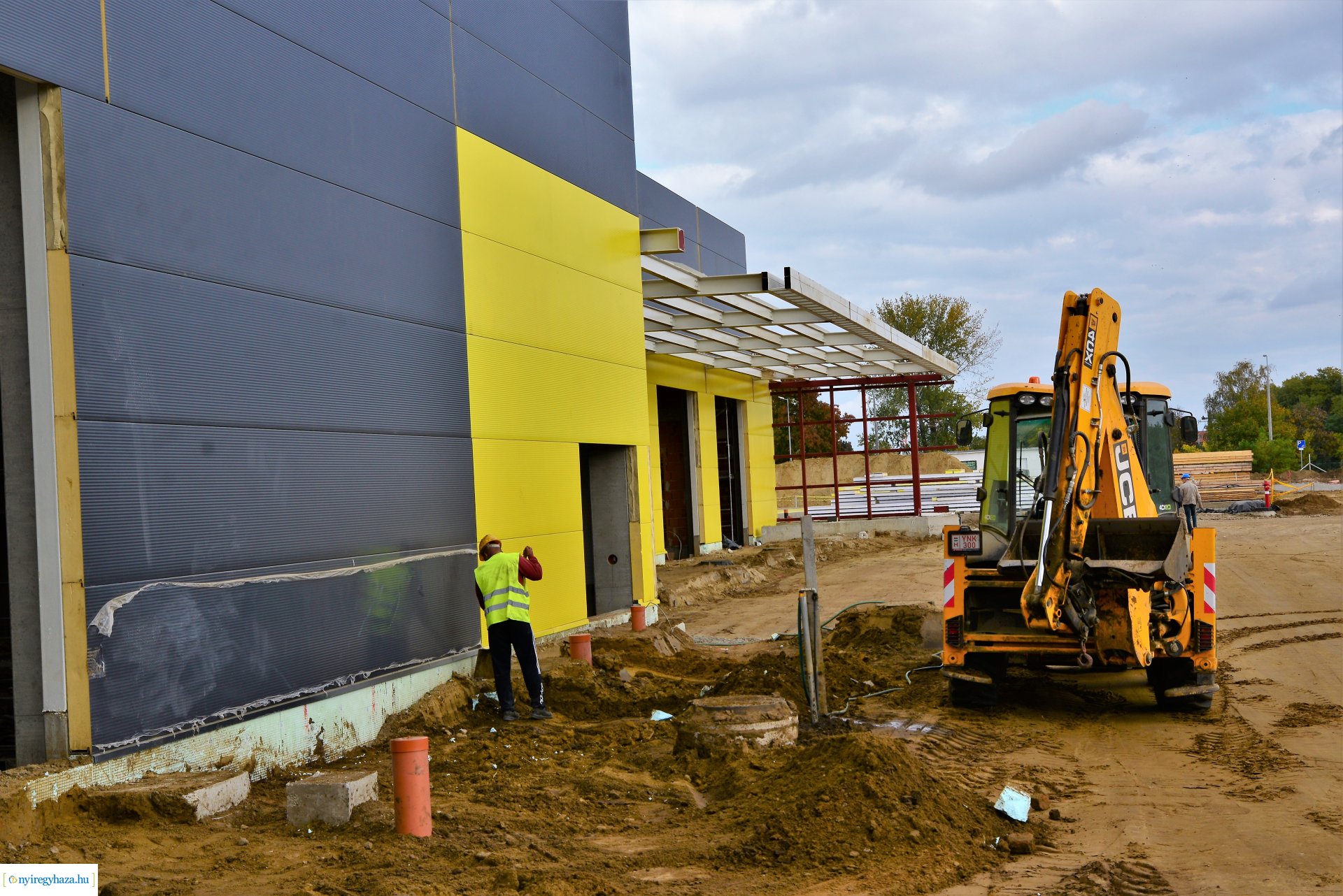 Autóbusz telephely kialakításának bejárása
