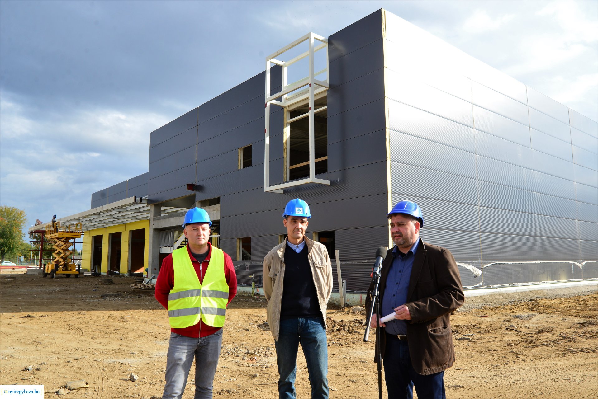 Autóbusz telephely kialakításának bejárása