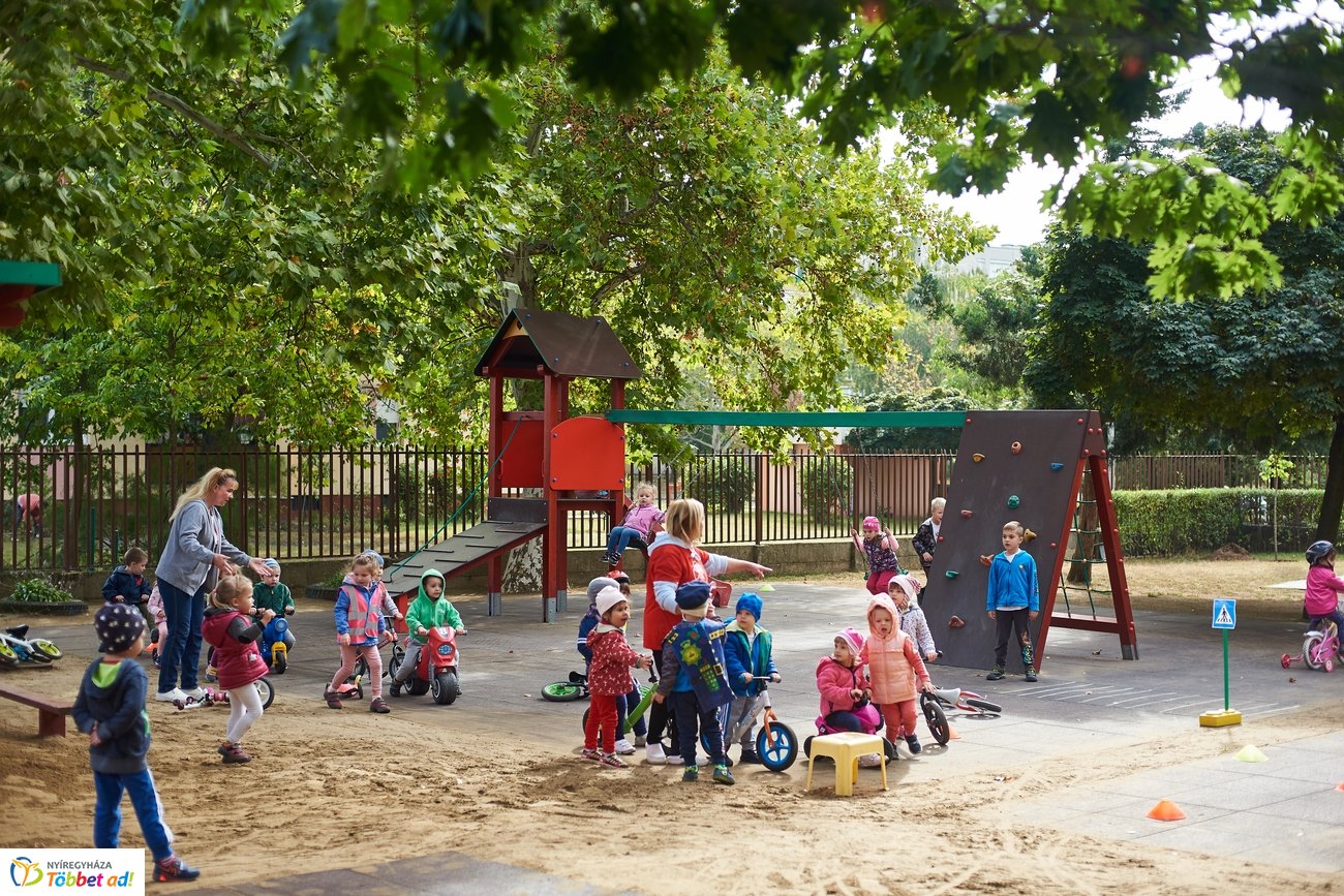 Autómentes nap a városmajori óvodában