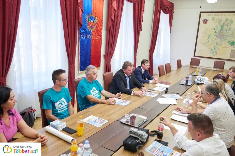 Autómentes nap beharangozó