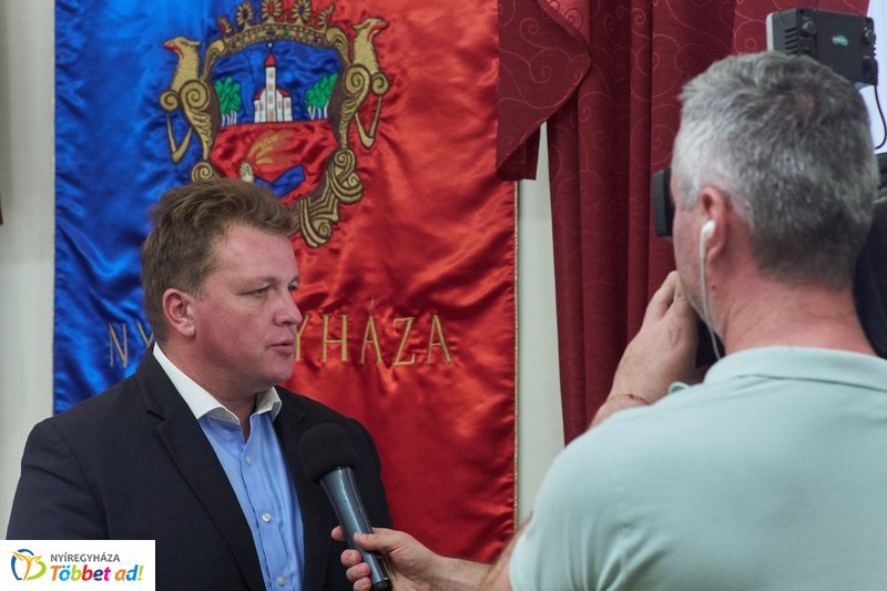 Autómentes nap beharangozó