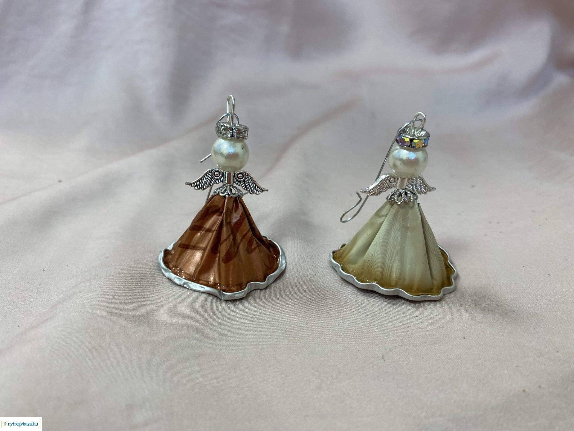 Az ÉAK Nonprofit Kft. karácsonyfadísz készítő pályázatot hirdet