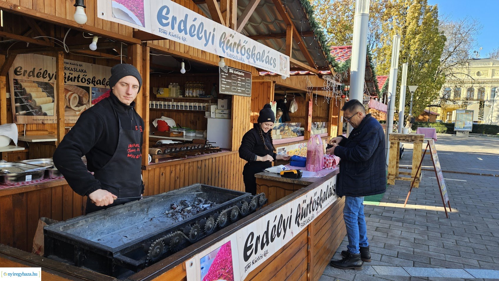 Az első gyertyagyújtásra készül a belváros szíve