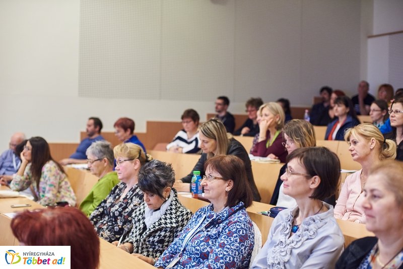 Az én könyvtáram előadás