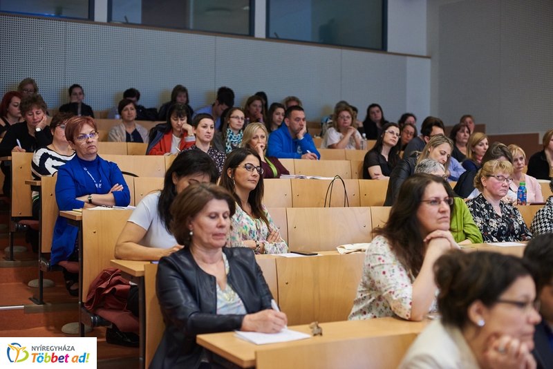 Az én könyvtáram előadás