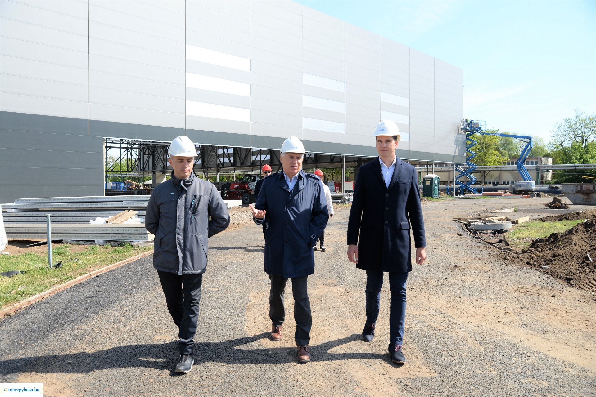 Az épülő Atlétikai Centrum bejárása