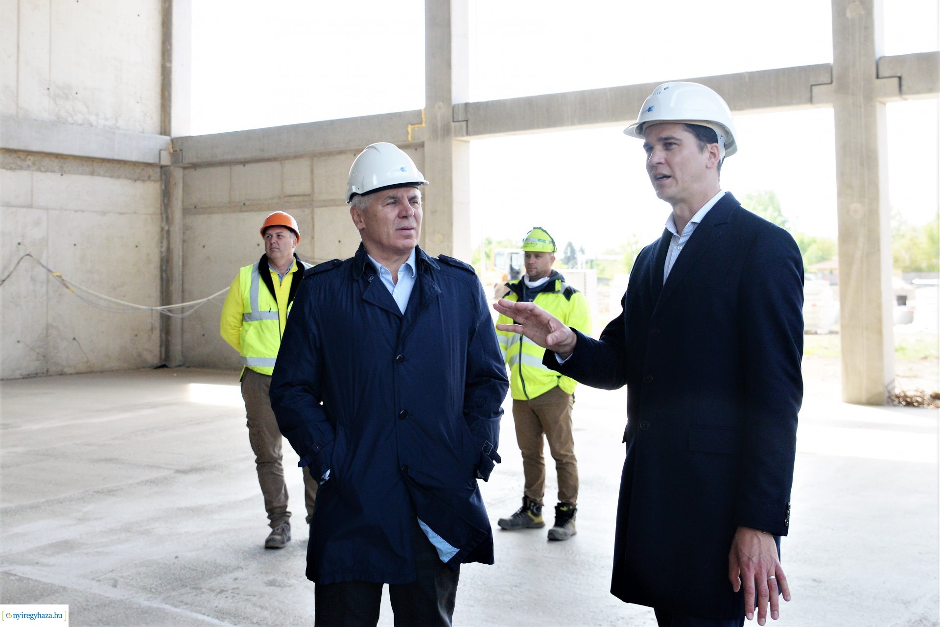 Az épülő Atlétikai Centrum bejárása