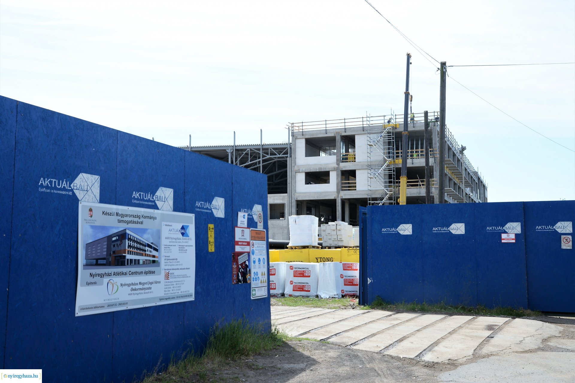 Az épülő Atlétikai Centrum bejárása