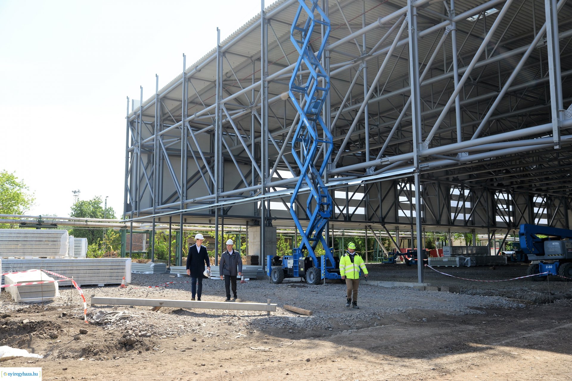 Az épülő Atlétikai Centrum bejárása
