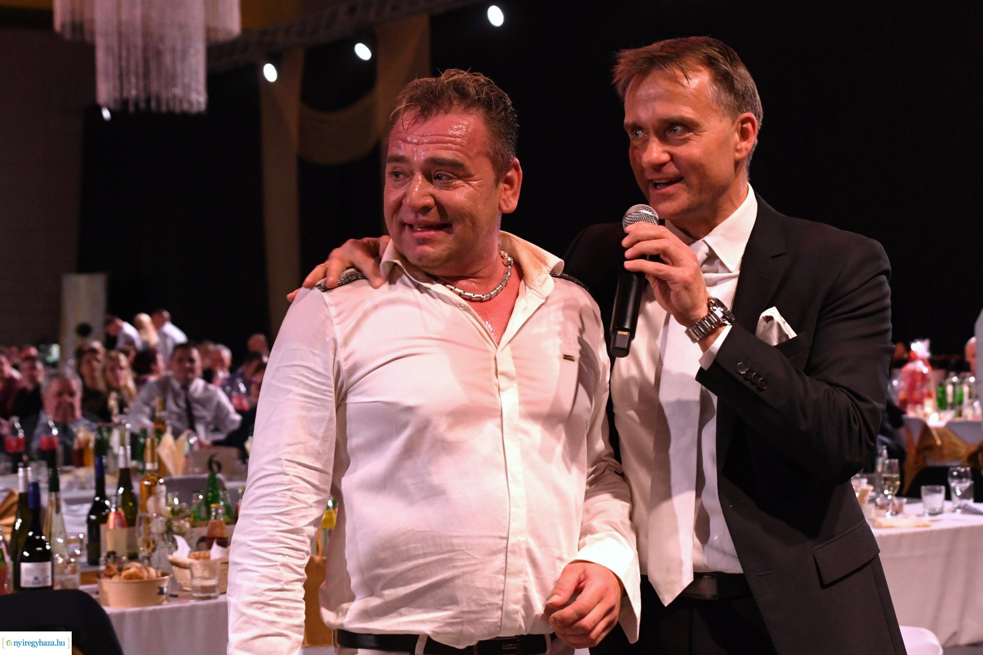 Az Eszterlánc óvoda gyermekeiért báloztak