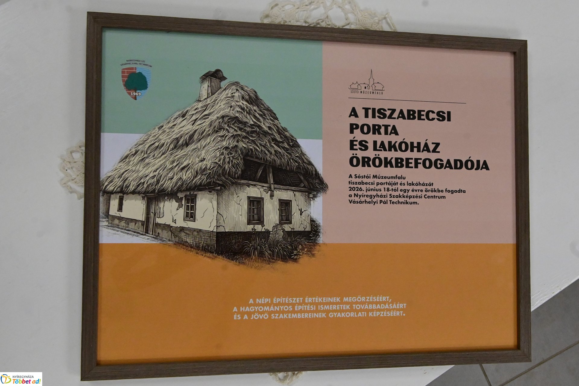 Az ÉVISZ diákjai fogadták örökbe a Tiszabecsi portát
